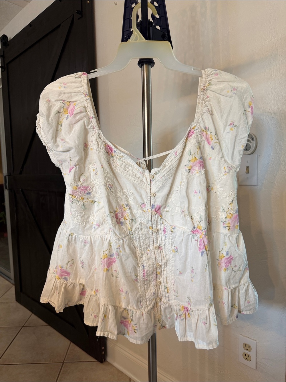 White Floral Ruffle Peasant Top